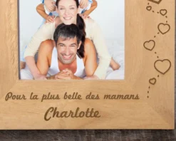 Cadre Photo En Bois Gravé -Cadeaux Boutique 06d5d6121e000e7c285b6fb77830c1088fbea01c3598fd5ed2ba395339213726