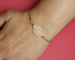 Bracelet Fantaisie Orné De Cristaux Swarovski® Avec Son Pétale éternel