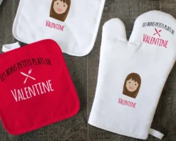 Gant Et Maniques Personnalisables - Collection Family Circus -Cadeaux Boutique 0fb0629b0eeb5601cf0bd8429186201ab33cf9af86acbd64762961ab8ca1844