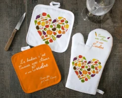 Gant Et Maniques Cuisiner Avec Amour -Cadeaux Boutique 1e44210822eb211c213b1106ec31f9913e5f9967172f4300eeea3112b26b2199