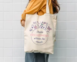 Tote Bag Personnalisable - Collection Première Fête Des Mères -Cadeaux Boutique 2c7e6ec31b96991bddb0c2bd52a09fa57c2097fa7e4016014f70f0b184db28180