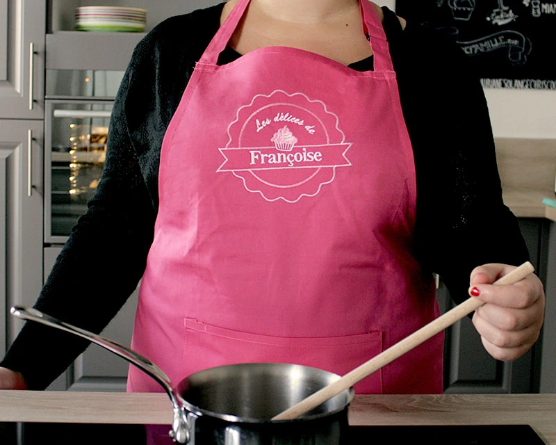Tablier Brodé « Les Délices De... » 1 Tablier Brodé « Les Délices De... »