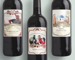 Bouteilles De Vin De Bordeaux Photo