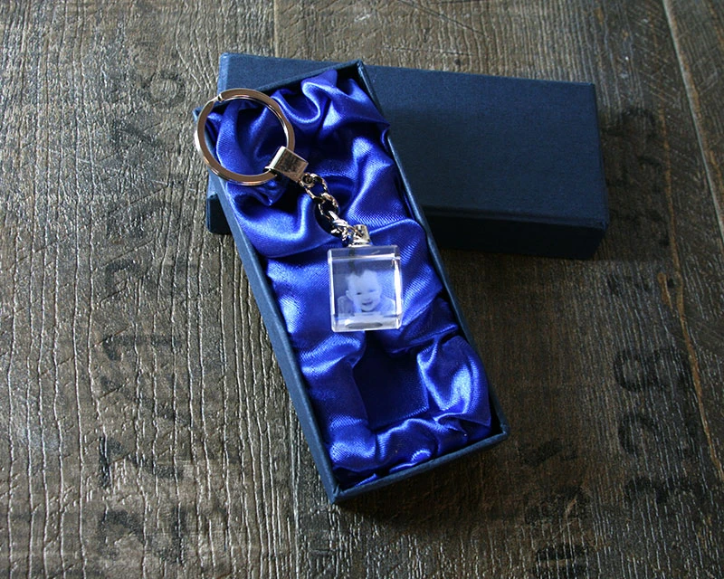 Porte-Clés En Verre Cube 3 Porte-Clés En Verre Cube – Image 3