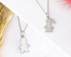 Collier Personnalisé Avec Pendentif Petite Fille Ou Petit Garçon - Argent -Cadeaux Boutique 3e1f04326207b7e41417f98a5118578a37686cbf1a4db8bb71711c468e2735945