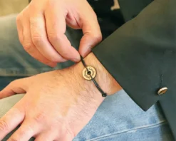 Bracelet Cordon Avec Cible Personnalisée En Bois