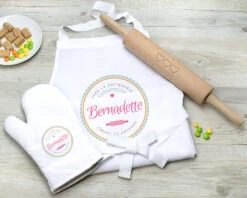 Kit Pâtisserie - Rouleau à Pâtisserie, Gant De Cuisine Et Tablier Personnalisables -Cadeaux Boutique 4fab8fbeffca314668fbcaa822fb170a401108bc99239e4af40c863644e42717