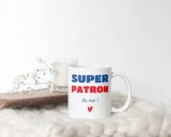 Mug Personnalisé - Super Patron -Cadeaux Boutique 593fd005fdf9a42a5b2c93d45fbd9f0737031d48b6894a2cf72f3fc7cdf138434