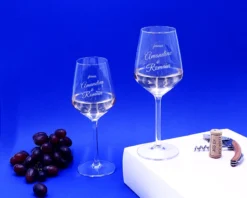 Lot De 2 Verres à Vin Personnalisables - Passion 6 Lot De 2 Verres à Vin Personnalisables - Passion -Cadeaux Boutique 5f41be68fdd2314ceea63cf875f7ed2995f3935f002a69d7808cea4f357538151