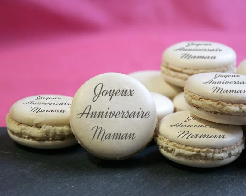 Macarons Personnalisés Message 3 Macarons Personnalisés Message – Image 3