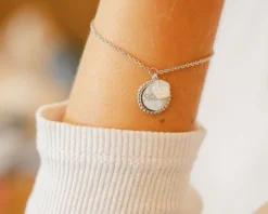 Bracelet Personnalisable En Argent Véritable - Rose Nacrée -Cadeaux Boutique 6655d5b92e4847e6e5b435f01116a1cd9ef11b864e233f84f819c07339d730478