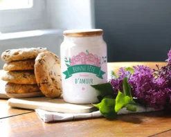 Pot à Biscuits Personnalisé - Maman Fleurie -Cadeaux Boutique 68c7665251c3b210d20e7fa548b3c9fc1fb5c09d9cd44d5e409c968a27f935952