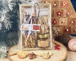 Grand Coffret Gourmand Sucré Personnalisable - Noël 5 Grand Coffret Gourmand Sucré Personnalisable - Noël -Cadeaux Boutique 7c2f75ba241f9692b329350979bcfbdfc581302e74f0ea15f7de09622ca130246