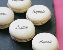 Macarons Personnalisés Message 8 Macarons Personnalisés Message -Cadeaux Boutique 7da5f36925abc73eab03f0ab34c9b1b3bb879151298b86c836814fe482d131472