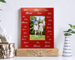 Cadre Métal Rouge Gravé Famille Prénoms