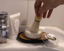 Kit Rasage Dans Son Pochon Personnalisé 7 Kit Rasage Dans Son Pochon Personnalisé -Cadeaux Boutique a675bc4a9bab48b357aaa65818e47395e868300f1cb10511077e7e62241436164