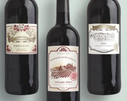 Bouteilles De Vin De Bordeaux Personnalisées -Cadeaux Boutique ab1358220e11ab4fc21ebc322c55e5a0f30ac6c599c3fb0f7acc4112281f1528