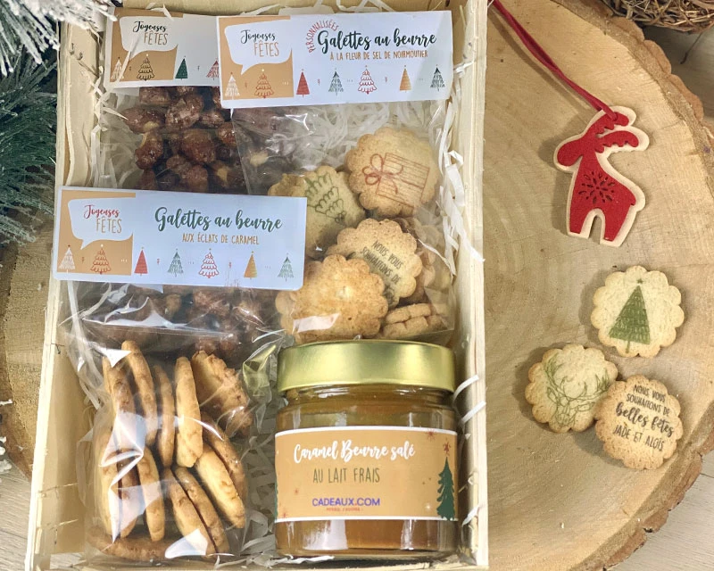 Grand Coffret Gourmand Sucré Personnalisable - Noël 2 Grand Coffret Gourmand Sucré Personnalisable - Noël – Image 2