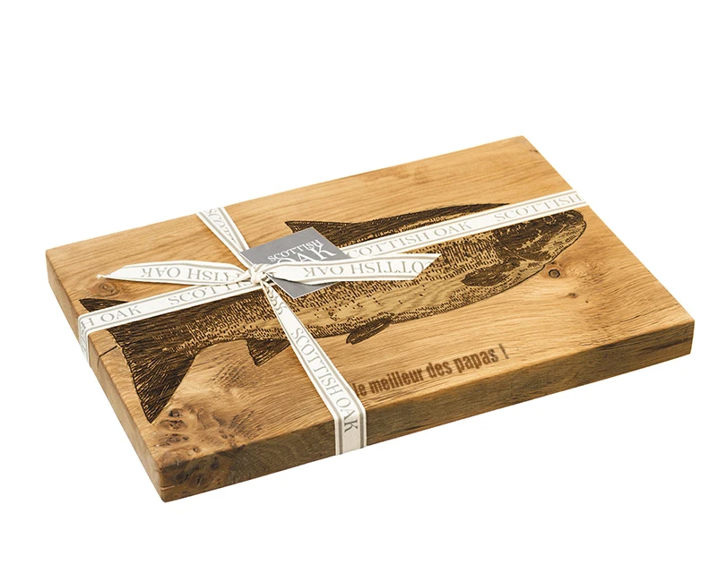 Planche à Découper Personnalisable En Bois De Chêne écossais - Saumon 1 Planche à Découper Personnalisable En Bois De Chêne écossais - Saumon