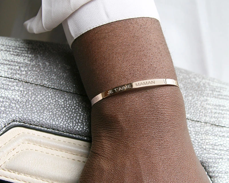 Bracelet Jonc Gravé Je T'aime Maman Argent Rosé Et Son Miroir Personnalisable 2 Bracelet Jonc Gravé Je T'aime Maman Argent Rosé Et Son Miroir Personnalisable – Image 2