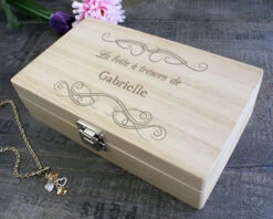 Boîte à Bijoux Gravée Trésors De ...