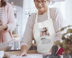 Tablier Blanc Définition Avec Photo - Mamie -Cadeaux Boutique c9113731b32c9c3f144e7dc9fcf0d30654dbd454a14c1c31b57904243d6737546