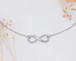 Collier Infini Personnalisé Pour Femme - Prénom