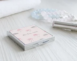 Miroir De Sac - Pluie De Coeurs -Cadeaux Boutique cc4fc08c3c9a26104ee76bab0ef7f5bda2b0dba9c8cbc6b6b4ded13ed10f22020