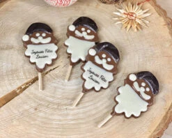 Lot De 4 Sucettes Père Noël En Chocolat Au Lait Dont 2 Personnalisées