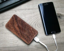 Batterie Externe En Bois Personnalisable Grand Format 4000 MAh - Prénom