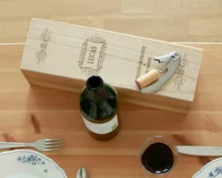 Caisse à Vin Grand-Père Gravée 8 Caisse à Vin Grand-Père Gravée -Cadeaux Boutique e9aed44f08265554af7b9b9ce0c8b52277e8477317f953c2fc2ac50a5fa822709