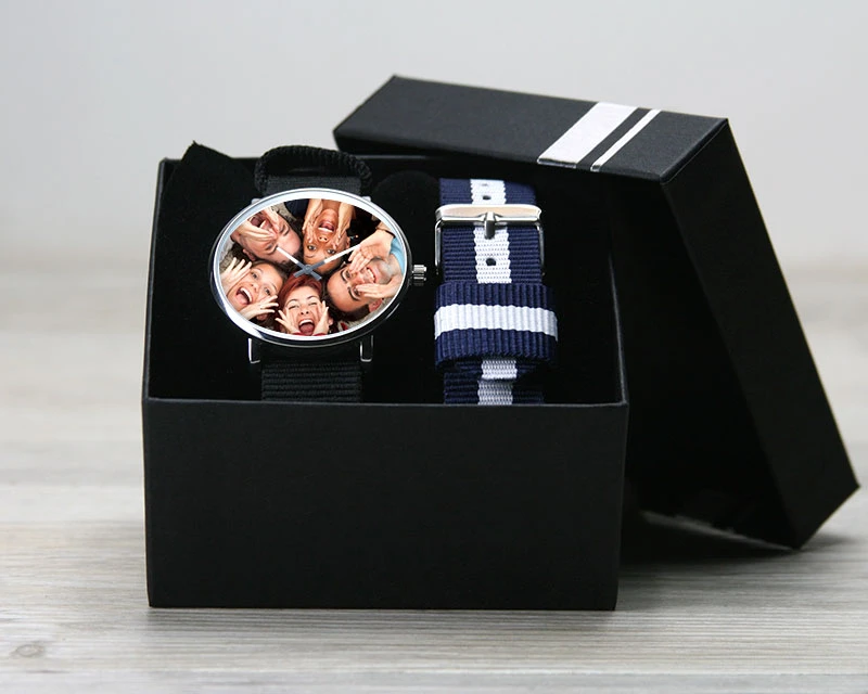 Montre Noire Personnalisable - Cadran Photo 1 Montre Noire Personnalisable - Cadran Photo