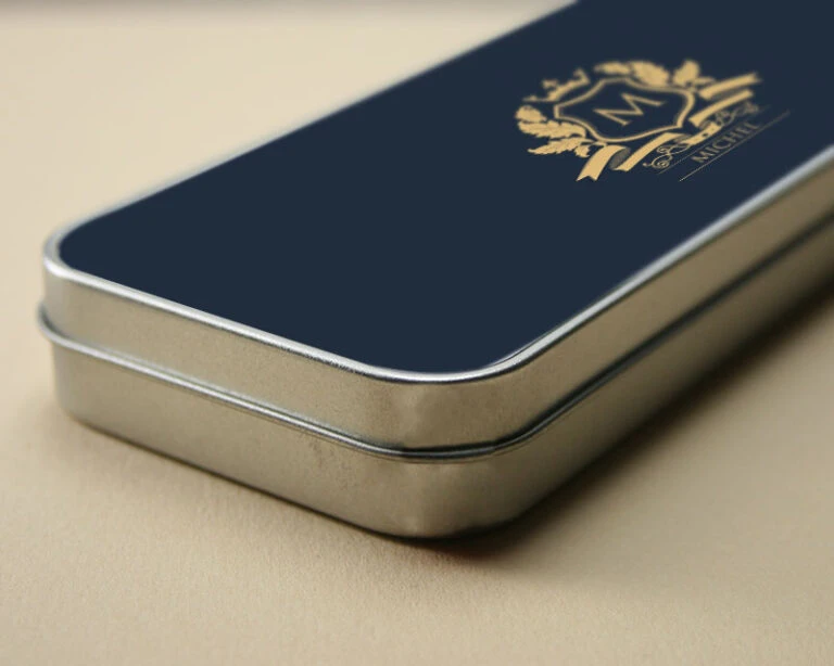 Cadeaux Boutique -Cadeaux Boutique b939c1f50f95cd834ae98ff4c29fffb04d031bf6aeeac1354bae106b63eb22533 768x614 1